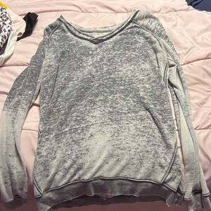 Echo Women's V-Neck Sweater in Heather Gray